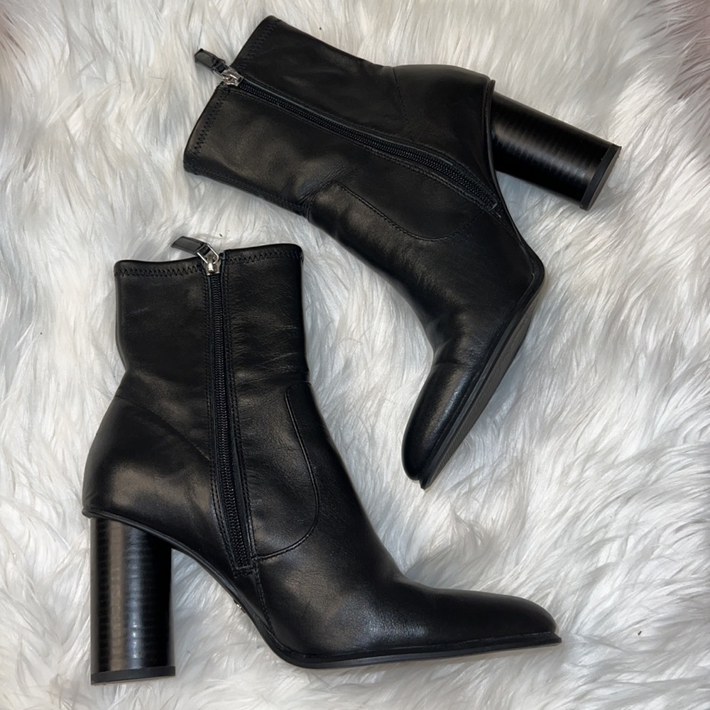 Zara Black leather heeled ankle pointy boots